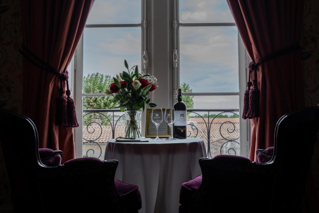 Chateau Pape Clement Песак Екстериор снимка