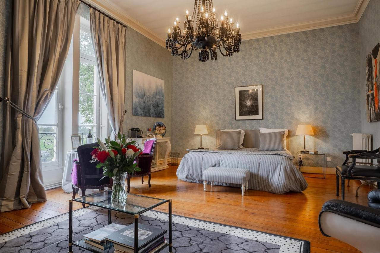Chateau Pape Clement Песак Екстериор снимка