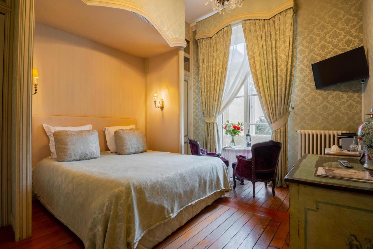 Chateau Pape Clement Песак Екстериор снимка
