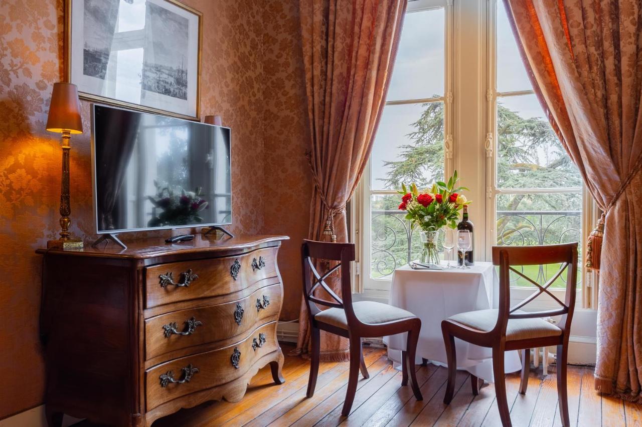 Chateau Pape Clement Песак Екстериор снимка