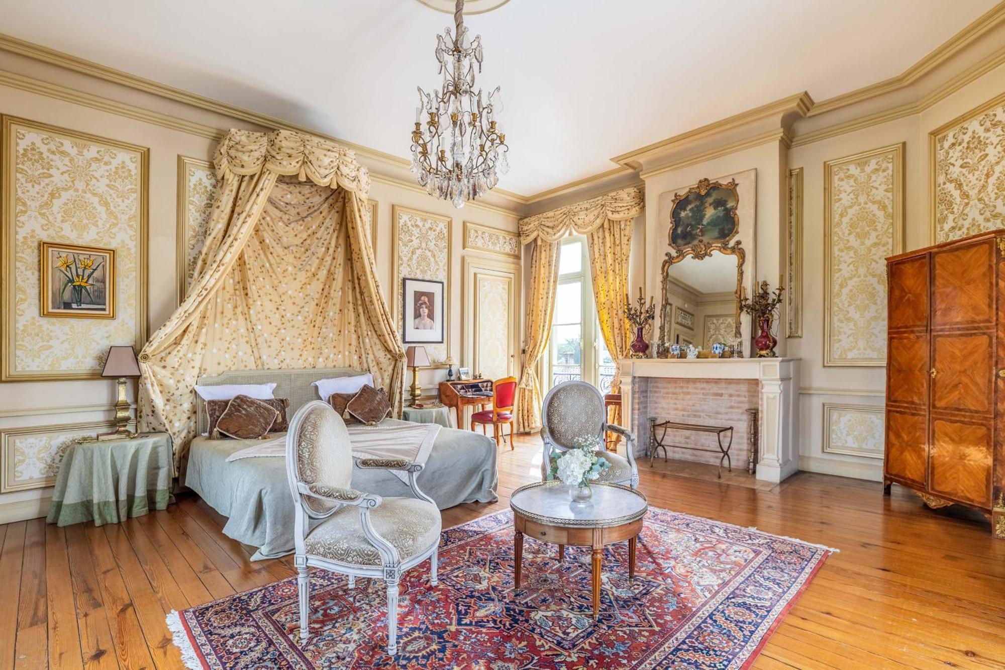 Chateau Pape Clement Песак Екстериор снимка